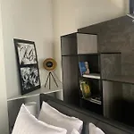 House Of Art 3*