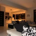 House Of Art 3* Braşov