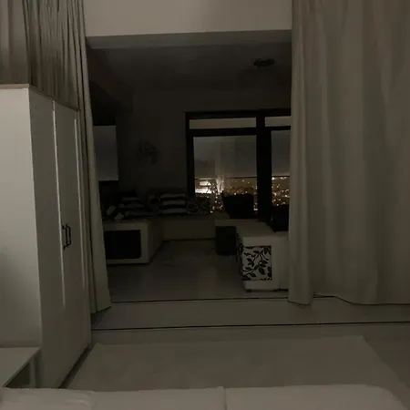 Гостьовий будинок House Of Art *