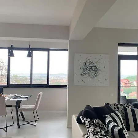 Гостьовий будинок House Of Art