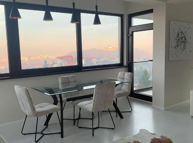 House Of Art Гостевой дом Брашов